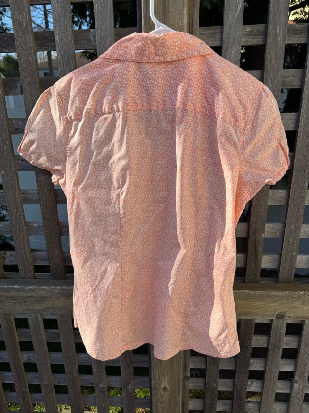Women’s LL Bean puffed sleeve cotton blouse - Picture 3 of 9